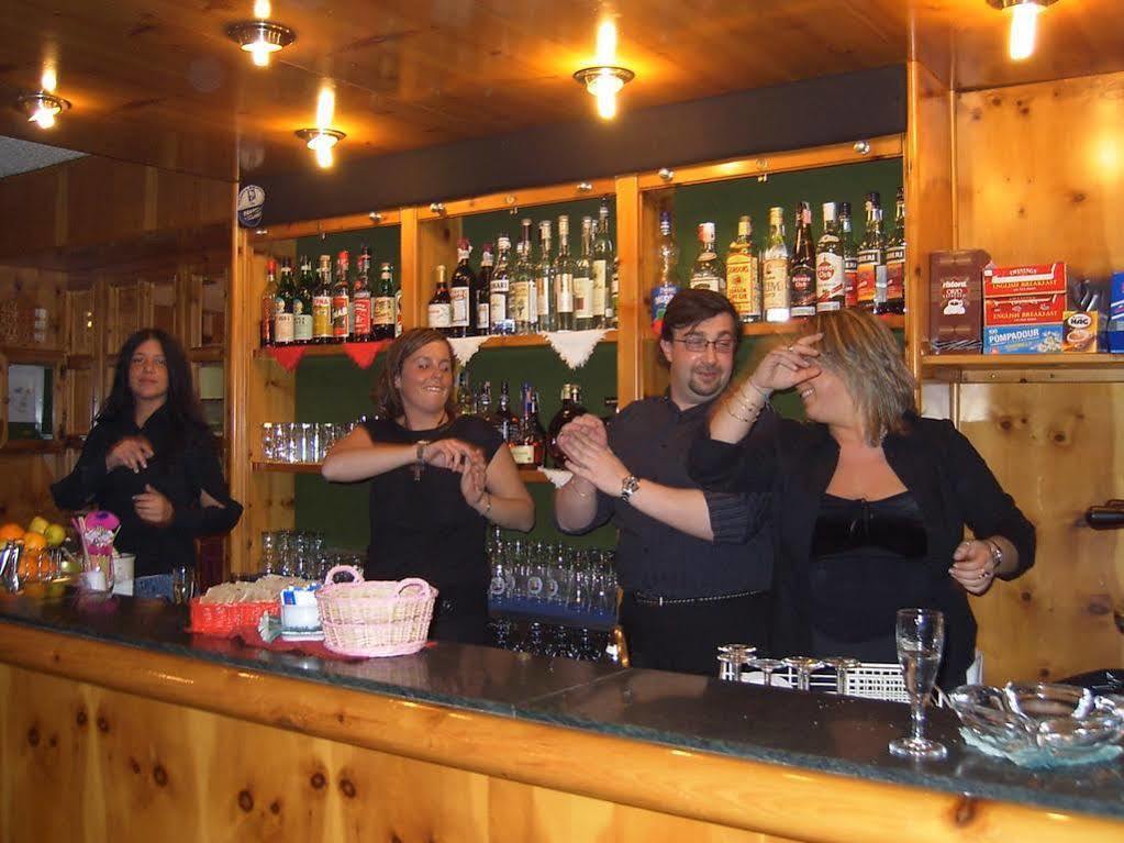Hotel Nazionale Bormio Bagian luar foto