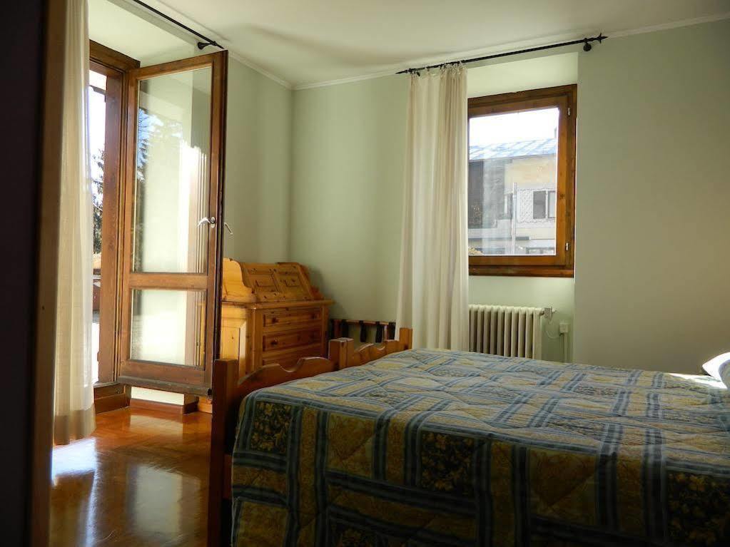 Hotel Nazionale Bormio Bagian luar foto